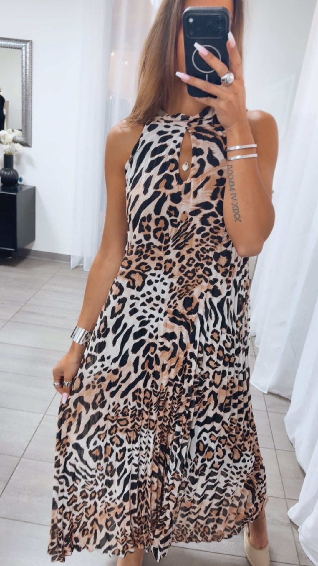 Céu - Vestido Maxi Plissado Animal Print