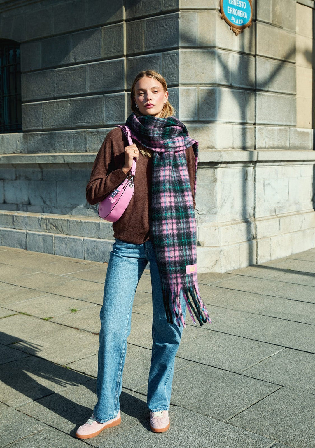 Scarf Trick Pink Kalk