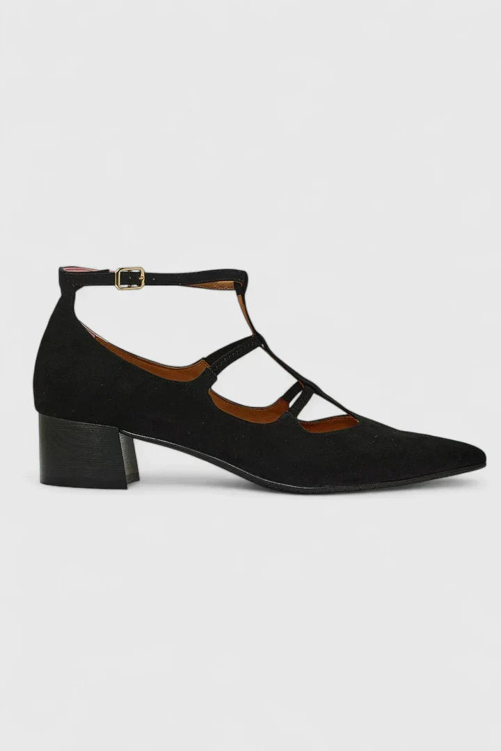 Lena - Saltos Elegantes