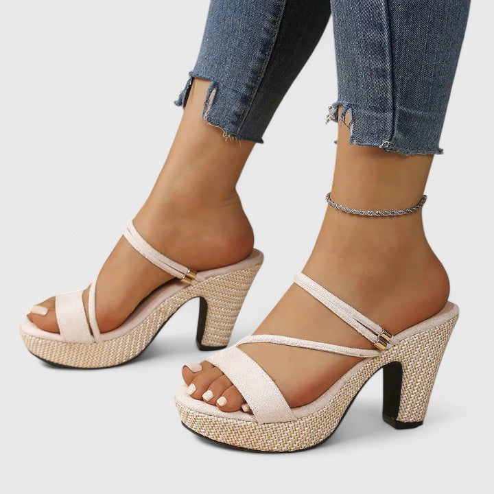 Justina - Saltos Ortopédicos Elegantes