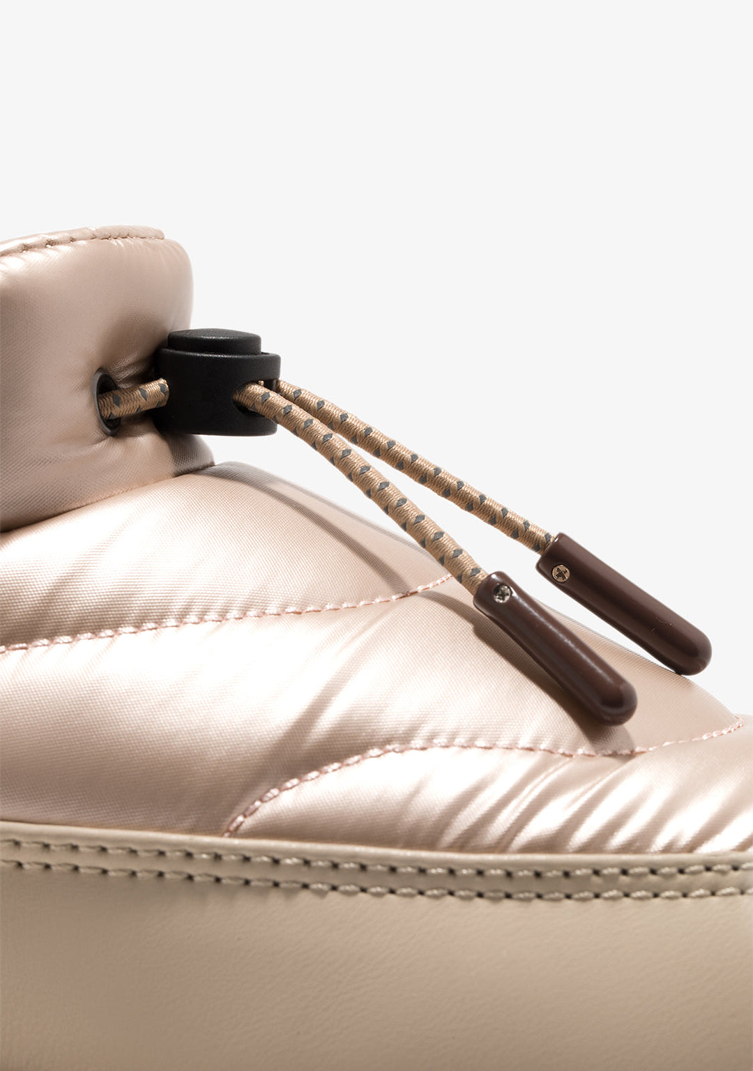 Nordic Low Bomb Beige X D.Franklin
