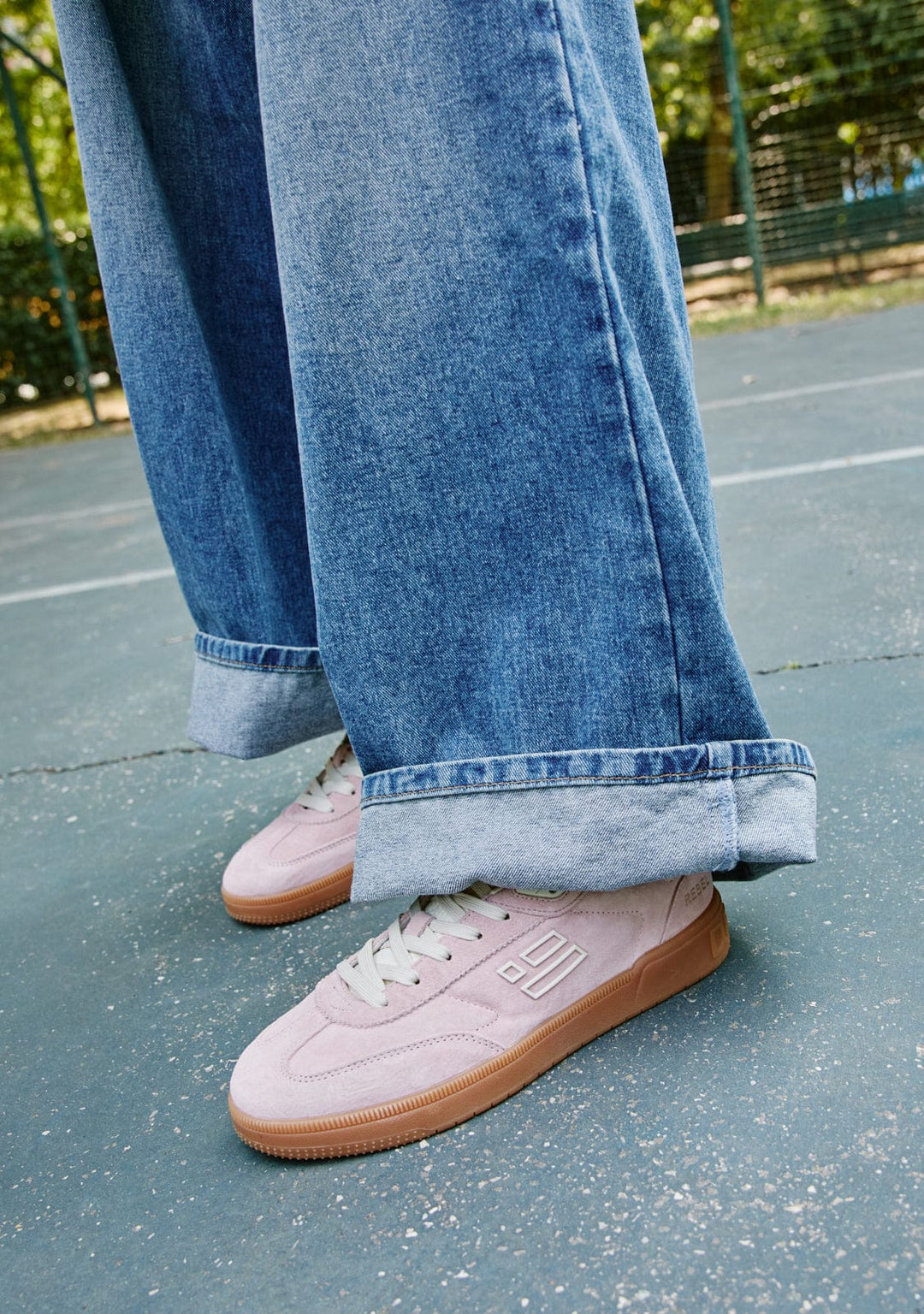 Pink Sneakers Rebel Basic Flag