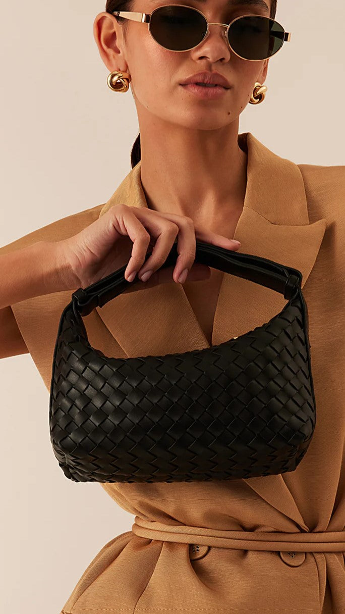 Isabelle Black Shoulder Bag