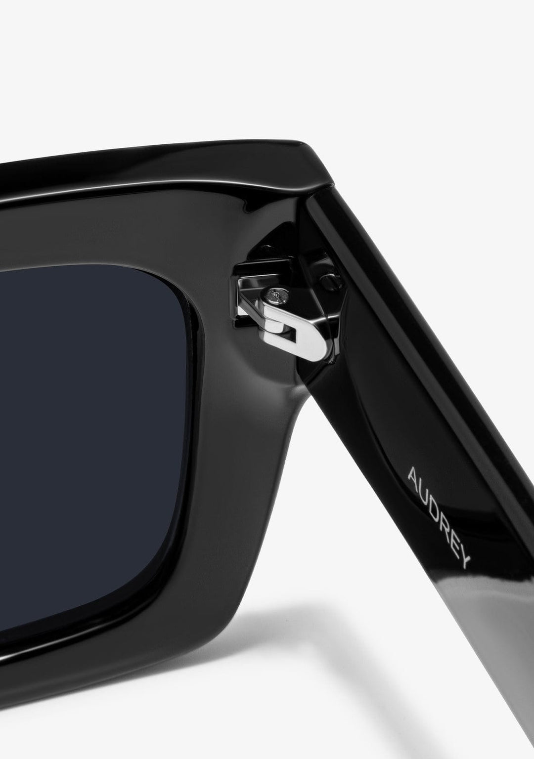 Black Sunglasses Audrey