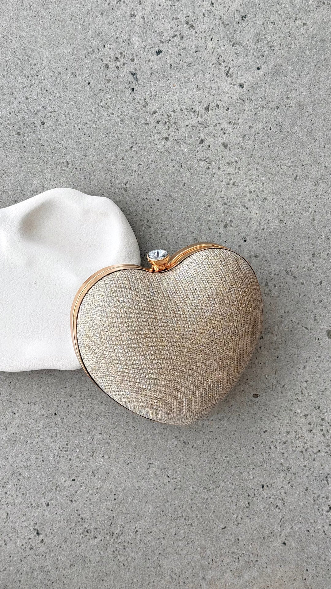 Coração Dourado Bolsa Zana