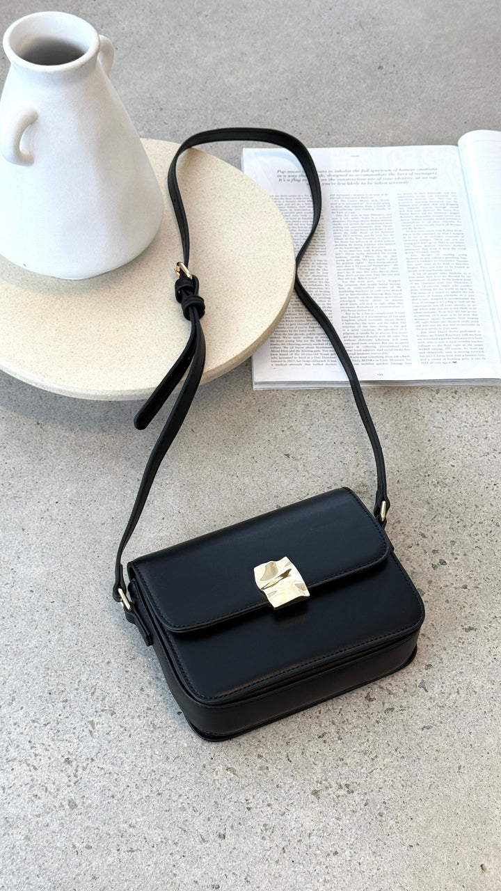 Chelsea Shoulder Bag - Black