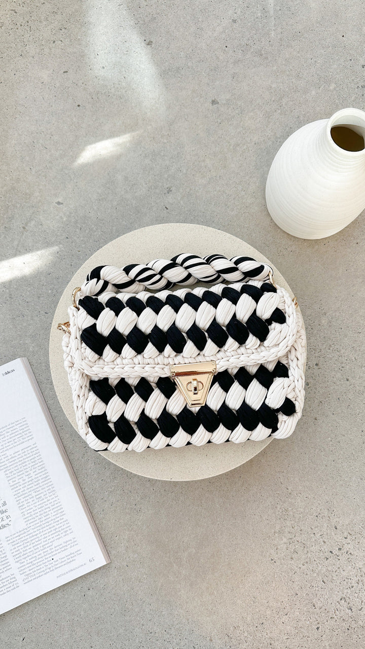Bolsa de Mão Chunky Annabel Trançada - Creme e Preto