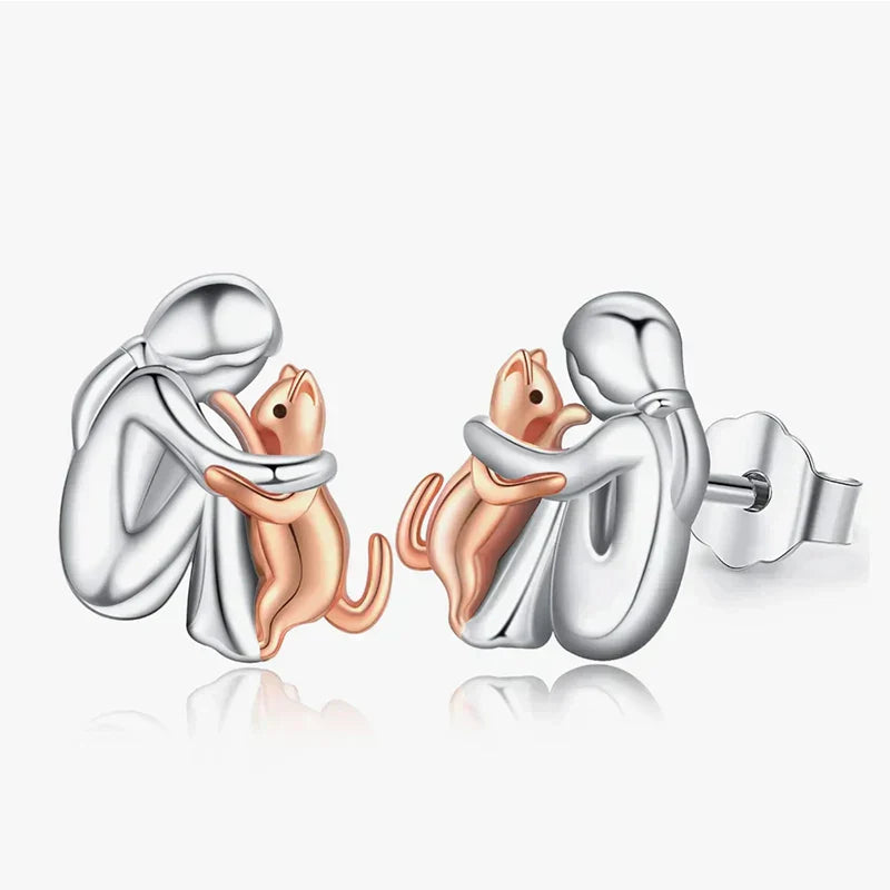 Olivia & Ivy | Cat Embrace Earrings