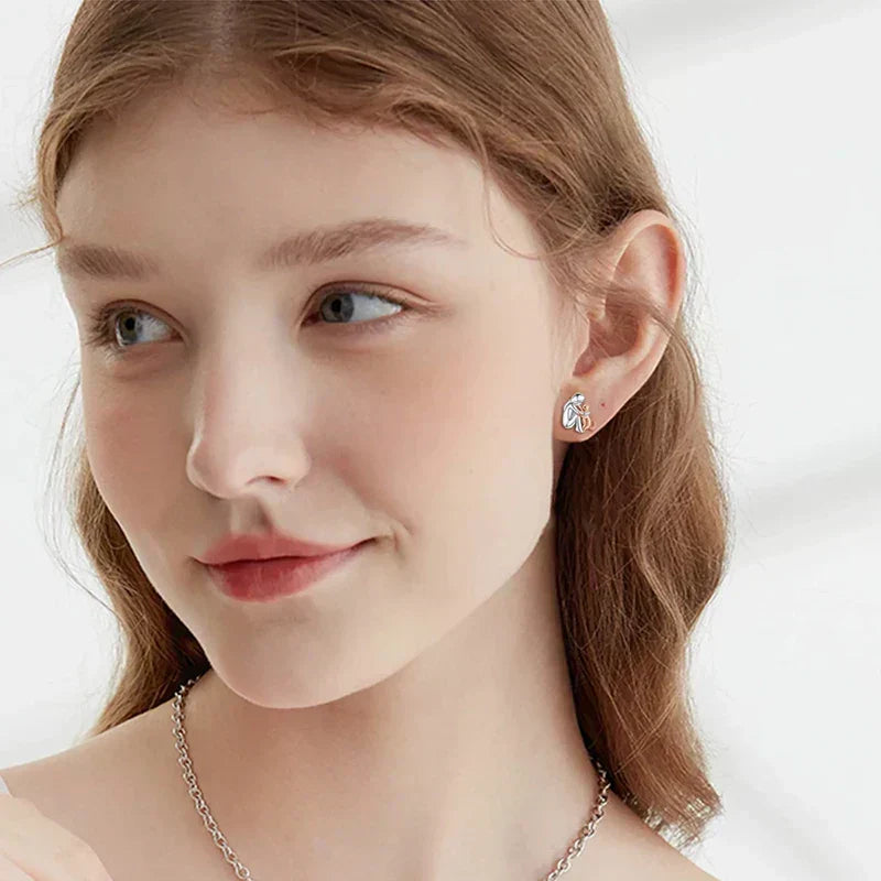 Olivia & Ivy | Cat Embrace Earrings