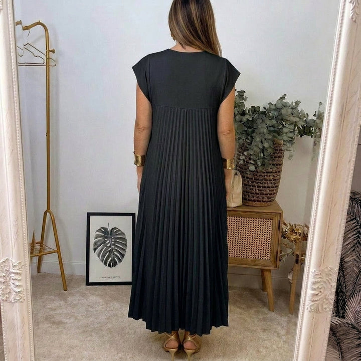 Alva - Vestido Clássico Plissado